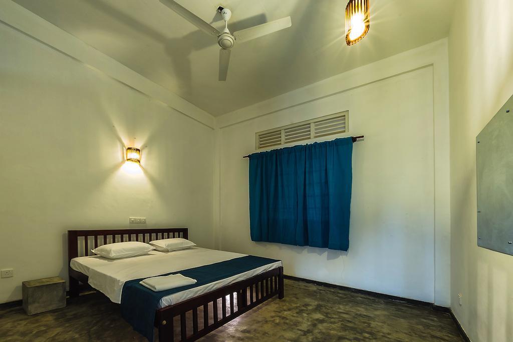 Colombo Beach Hostel Dehiwala-Mount Lavinia Номер фото